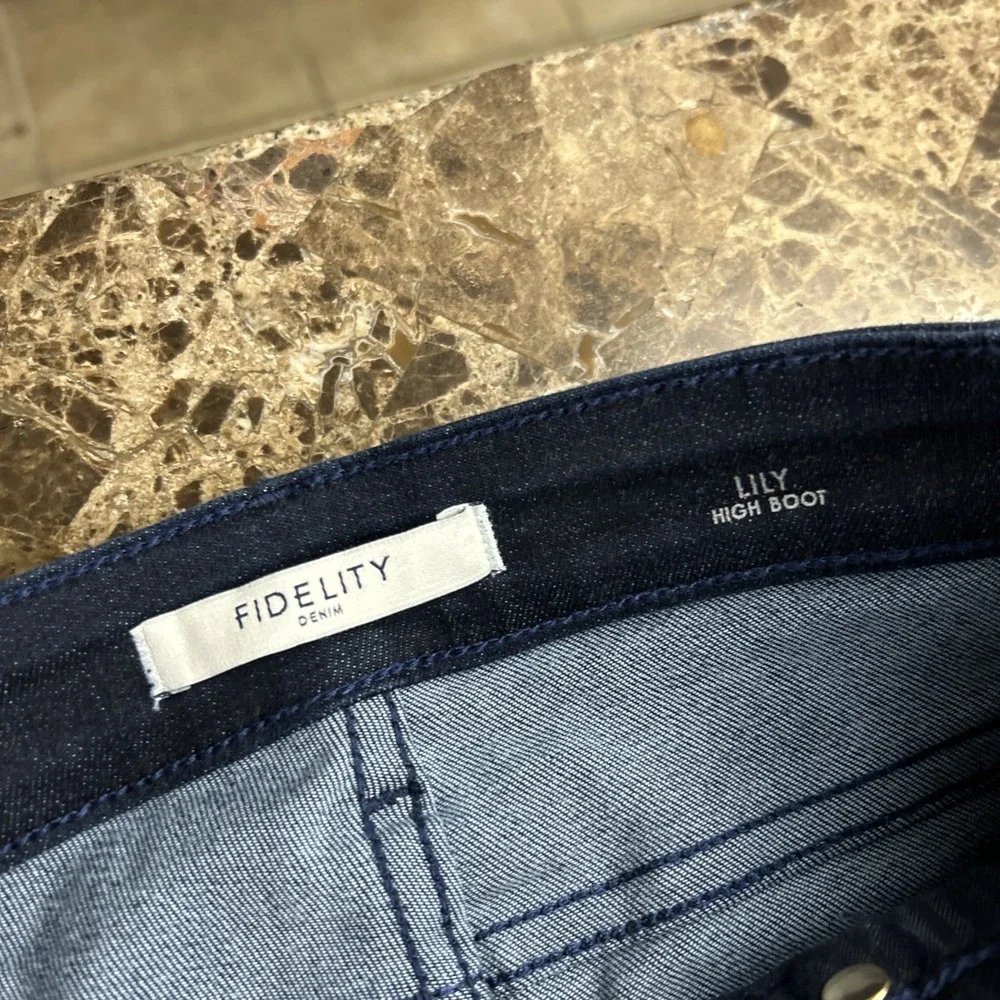 Fidelity Lily High Boot Jeans 24x32 Blue Denim - Picture 6 of 11